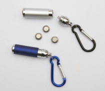 carabiner with torchlight
